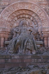 Kyffhäuser Denkma, auch Barbarossadenkmal, ist ein Kaiser-Wilhelm-Denkmal im Kyffhäusergebirge...