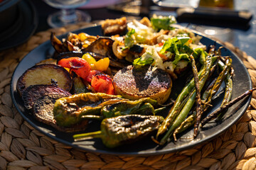 Grillen, Grill, Grillplatte, Gemüseplatte, Grillkäse, vegetarisch, Gemüse, Kartoffeln