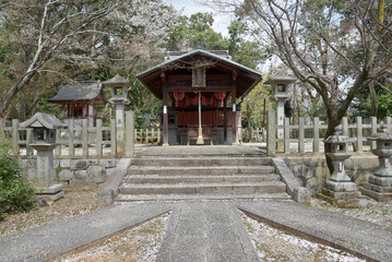 Fototapeta premium 竹中稲荷社 本殿 京都市左京区吉田神社内