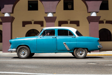 レトロなクラッシクカー