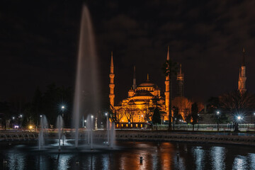 Fototapeta na wymiar Night view of the Istanbul