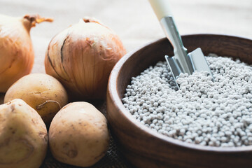 肥料　施肥　ガーデニング　農業　野菜