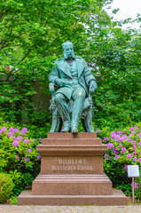 Fototapeta na wymiar statue of Kaiser Wilhelm in the Westfalen park, Dortmund, Germany 