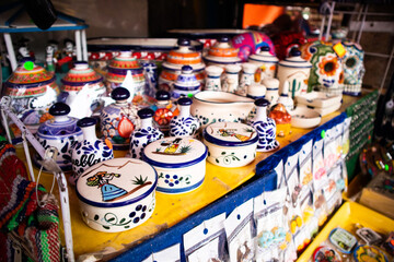mexican talvaera ceramica colorful traditional pottery
