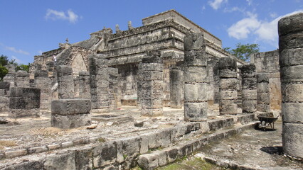 Fototapeta premium ancient mayan ruins