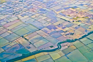 Healthy river flow seen from above.

Healthy rivers are used for various activities in ponds, rice fields, transportation and fisheries

