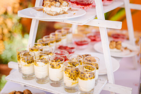 Postres preparados para los comensales