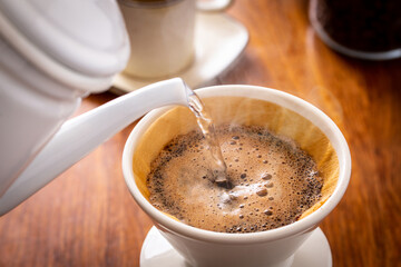 コーヒーを淹れる