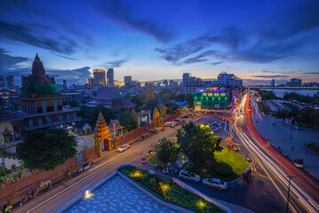 Phnom Penh Riverside at Sunset - obrazy, fototapety, plakaty