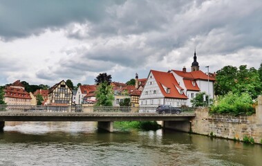 Fototapeta na wymiar Bamberg, Regnitzbrücke und Altstadt