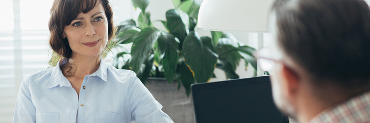 HR manager trying to increase employee motivation