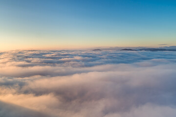 Fototapeta na wymiar Beautiful sea of clouds at sunrise.