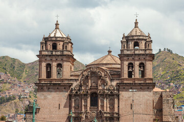 Fototapeta na wymiar La Compania de Jesus church on Plaza de Armas square in Cuzco, Peru.