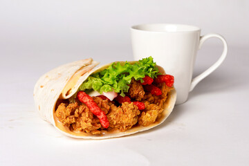 cheetos wrap fried chicken with lettuce