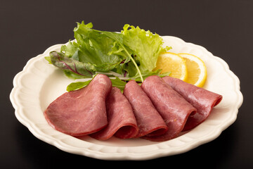 牛タン　(スモーク　桜チップの燻製)