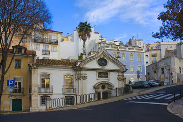Fototapeta na wymiar Beautiful palace in Alfama district in Lisbon