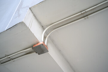 Installation of electrical wiring on the ceiling