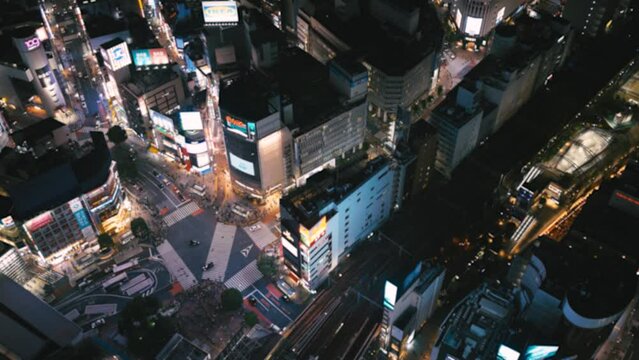 夜の渋谷の映像（早送り映像・ぼかし有り）