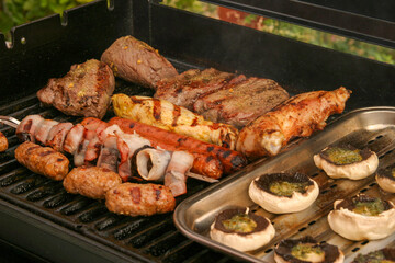 Fleisch auf dem Grill