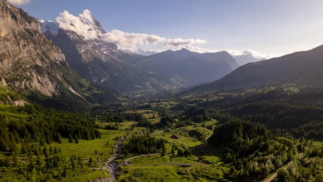 Hyperlapse close to Grosse Scheidegg in Grindelwald, flying westwards