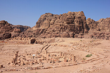Fototapeta na wymiar Typical mountain view on the Jordan Trail from Little Petra (Siq al-Barid) to Petra, no people 