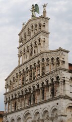 Fototapeta premium Dettaglio della facciata, Chiesa di San Michele, Lucca