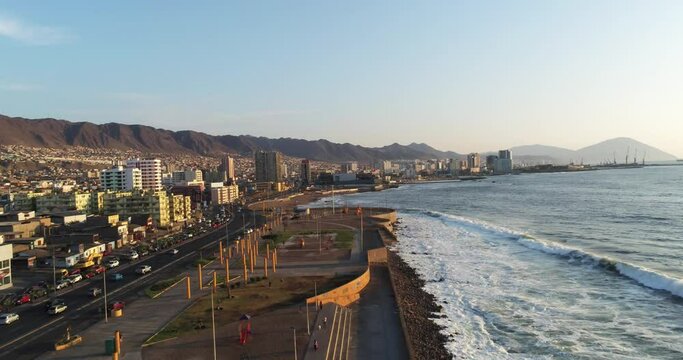 PLAYA CHILENA TOMADA DESDE DRONE 4K