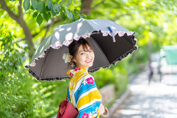 浴衣の女性