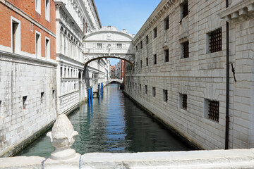 Fototapeta na wymiar Famous Bridge of Sighs in Venice In Italy and navigable canal called RIO PALAZZO