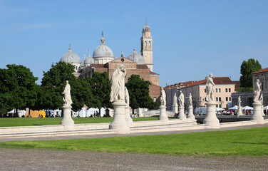 Fototapeta na wymiar Large square called PRATO DELLA VALLE in the Padua City in Northern Italy