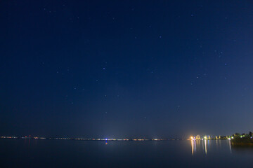 Fototapeta premium night sky over the sea