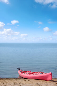  Pink Boat On The Sea