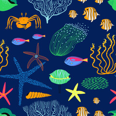 Summer seamless pattern with underwater life - 511492160