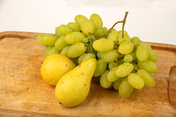 Composition of seasonal fruit,