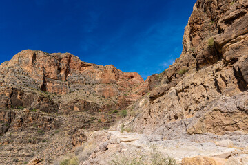 Fototapeta premium The South Kaibab Trail Below The Tip Off, Grand Canyon National Park, Arizona, USA