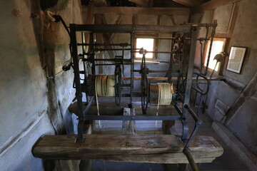 Die Kirchenburg/Osheim vor der Rhoen. Franken, Unterfranken, Bayern, Deutschland, Europa  -
The fortified church/Ostheim in front of the Rhoen. Franconia, Lower Franconia, Bavaria, Germany, Europe -