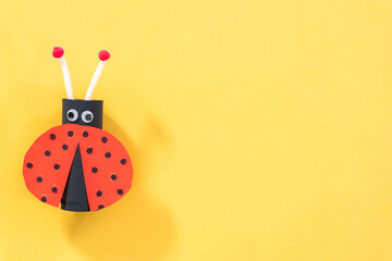 Kids craft © arinahabich