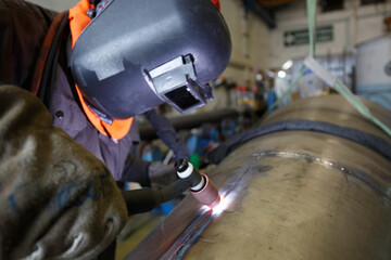 Argon pipe welding, male welding with gas welding