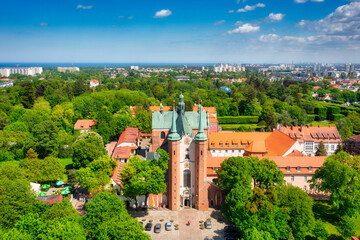 Basilica inf Gdansk Oliwa at summer. Poland - obrazy, fototapety, plakaty