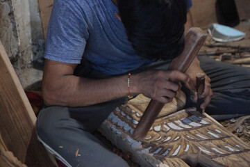 hands of the carpenter