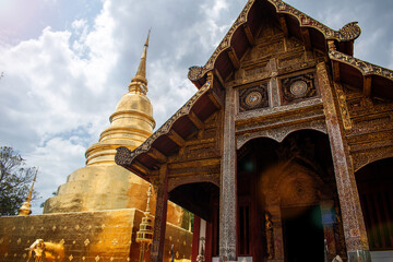 Templo budista tradicional en Chiang Mai, Tailandia