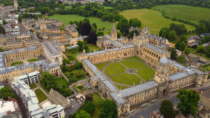 Fototapeta na wymiar Christ Church and Merton College in Oxford - aerial view