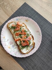 salmon sandwich