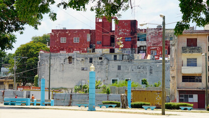 Obraz premium colorful oold houses in havana