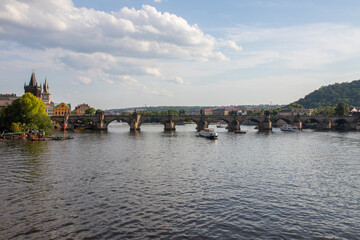 Fototapeta na wymiar Charles Bridge that crosses the Vltava river in Prague, Czech Republic.