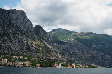 Fototapeta na wymiar Montenegro coast with mountains