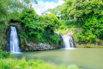 初夏の轟の滝　佐賀県嬉野市　Todoroki Falls in early summer. Saga-ken Ureshino city.