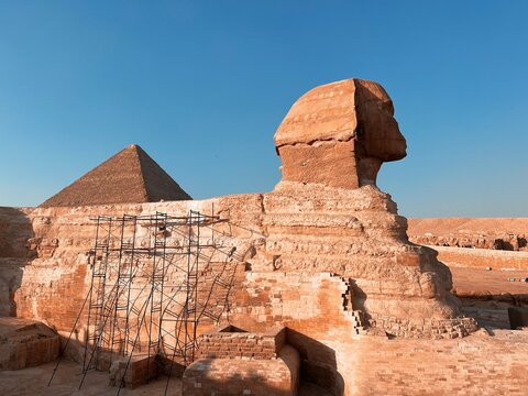 Sphinx and Pyramids of Giza, Egypt. 