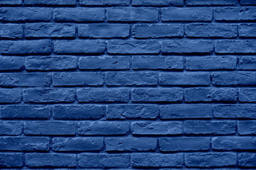 藍色デニムブルー、ビンテージ感あふれるレンガの壁