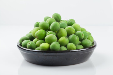 매실 ,초록색, 자연, 음식, 매실주, 매실액기스, 식물 ,과일, 건강 ,열매 ,싱싱함, 연두색, 효소, plum, green, nature ,food ,fruit ,fresh ,japaneseapricot ,식재료, 요리, cook, meal, dishes ,food, reserves